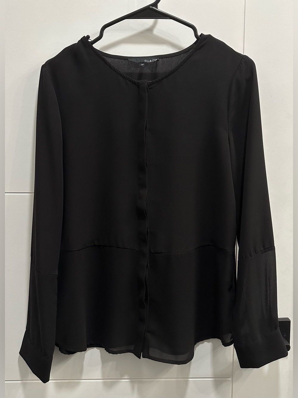 Ro & De Long Sleeve Button Up Shirt Black Blouse Size Small NWOT